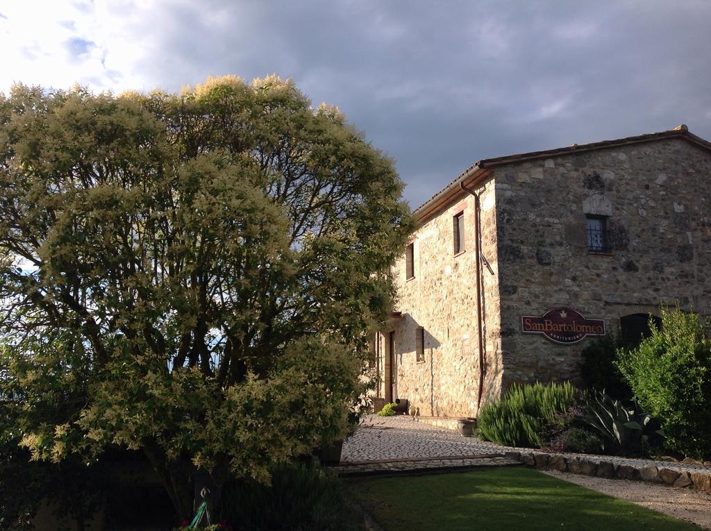 Agriturismo San Bartolomeo Montecchio  ภายนอก รูปภาพ